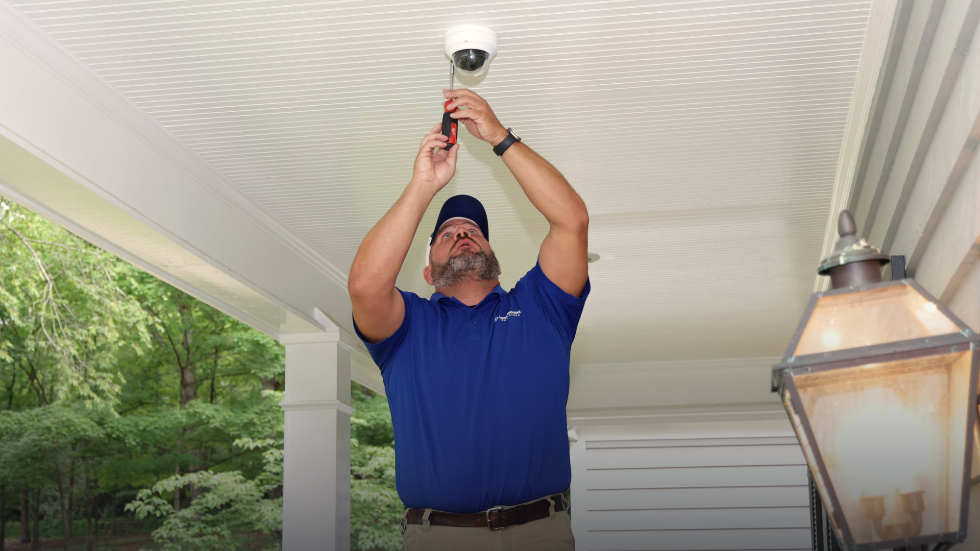 Acom home video surveillance in action